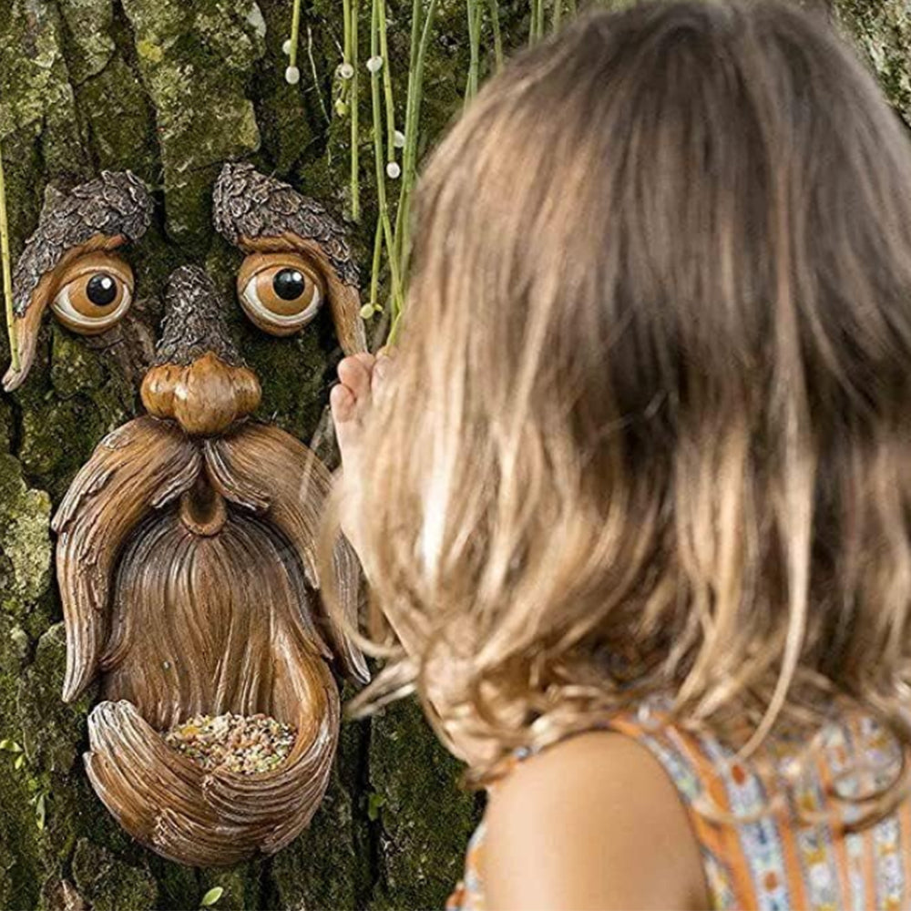 Resin Old Man Face Sculpture Bird Feeder for Outdoor Decoration
