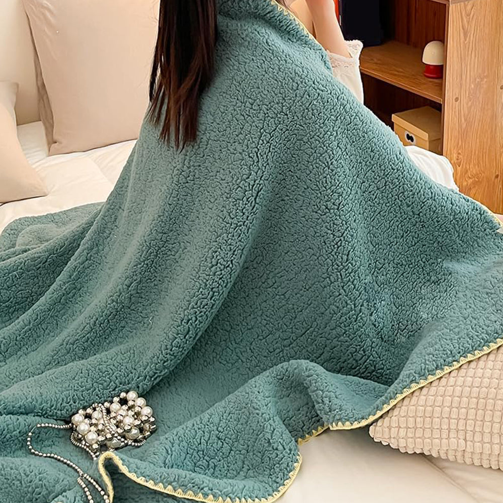 Winter Warm Sherpa Blanket