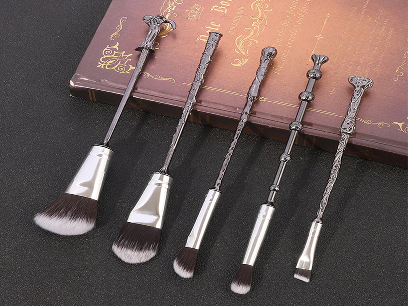 5Pcs Harry Potter Inspired Magic Wand Makeup Brush Set