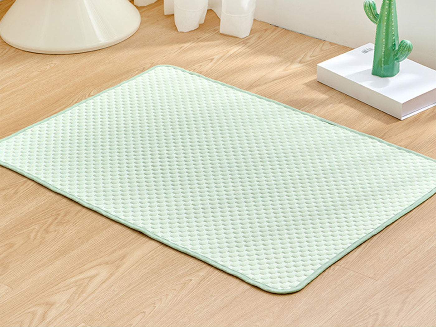 Summer Pet Cooling Mat Cooling Fabric Pet Bed Pad
