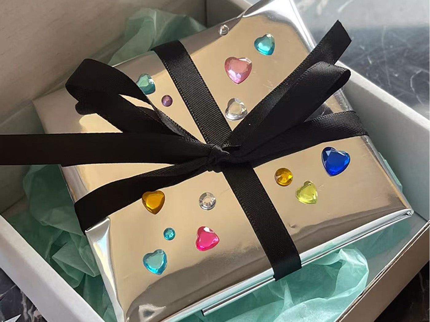Christmas Silver Gift Wrapping Paper Bouquet Wrap Mirror Film Wrapping Paper with 10pcs Acrylic stickers