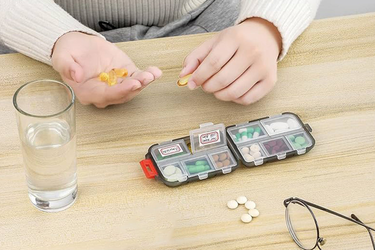 Travel Pill Boxes Pill Organizer 24 Lables 10 Grids Travel Daily Pill Container