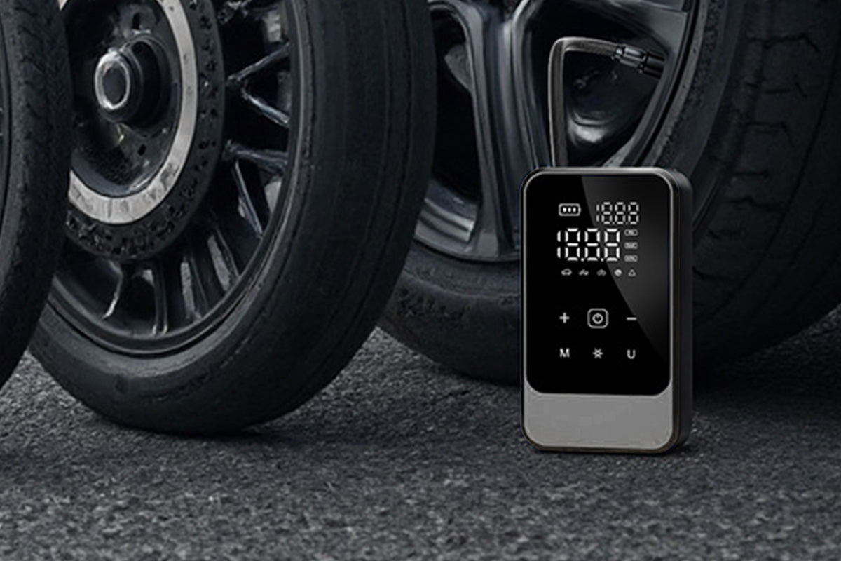 Dual Power Cordless Wired Air Pump with Preset Modes Car Tire Inflator with Light Tire Inflator Digital Display Car Tire Pump