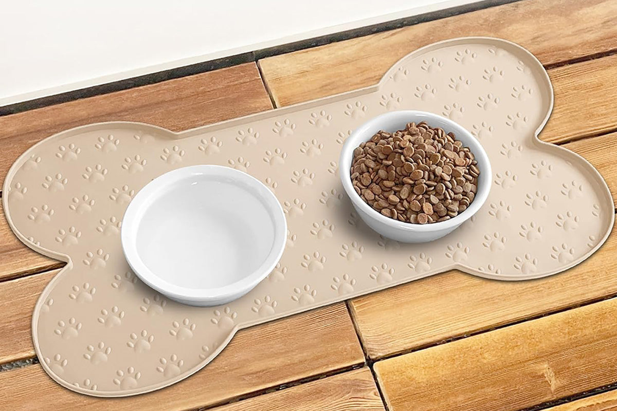 Dog Food Mats for Floors Waterproof Silicone Dog Bowl Mat with Raised Edge