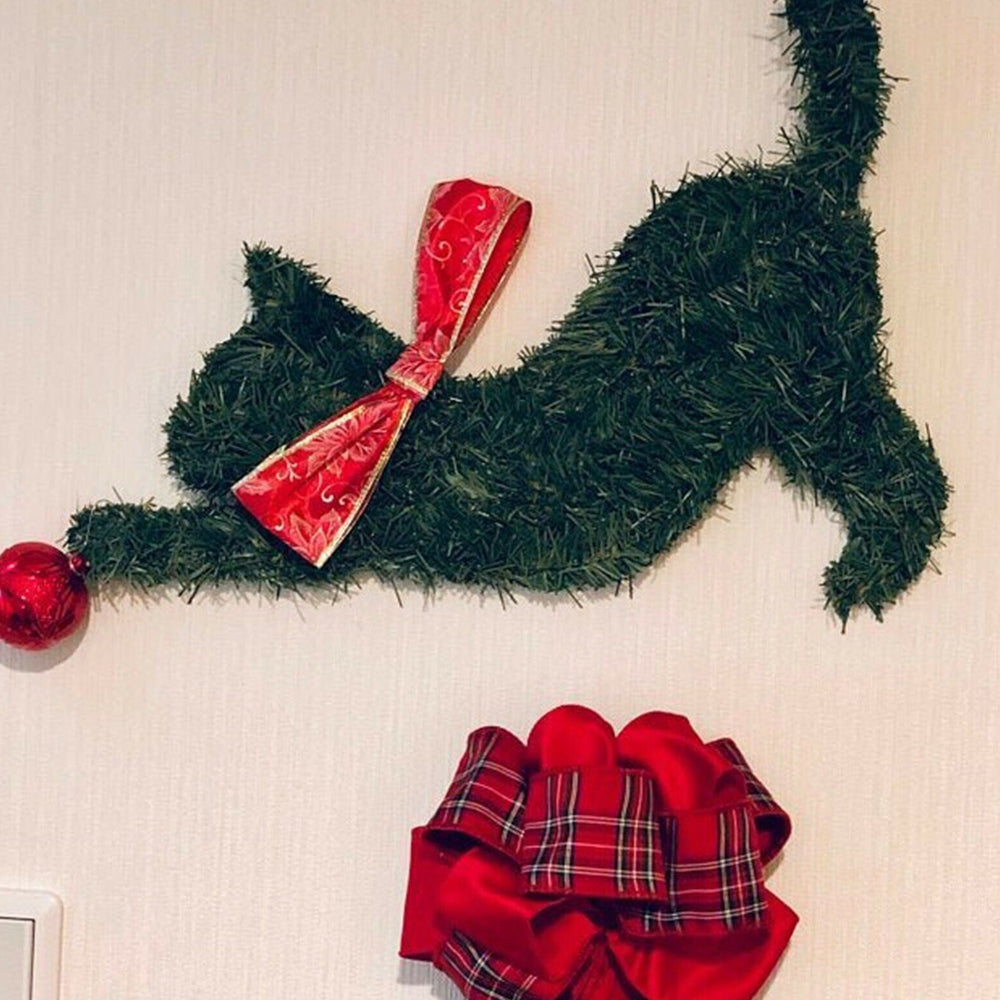 Cat/Dog Shaped Christmas Wreath-Cat with Plaid Bow