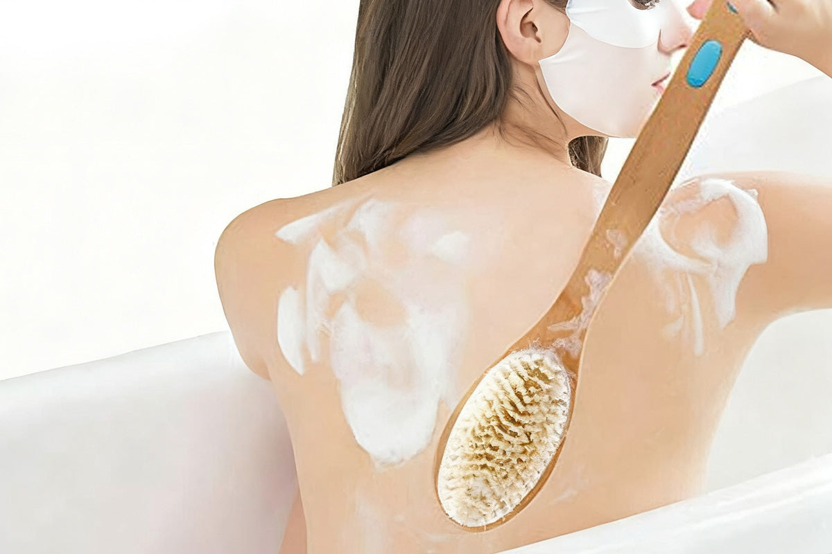 Dry Brushing Body Brush Back Scrubber for Shower Exfoliating Bath Bristle Brush