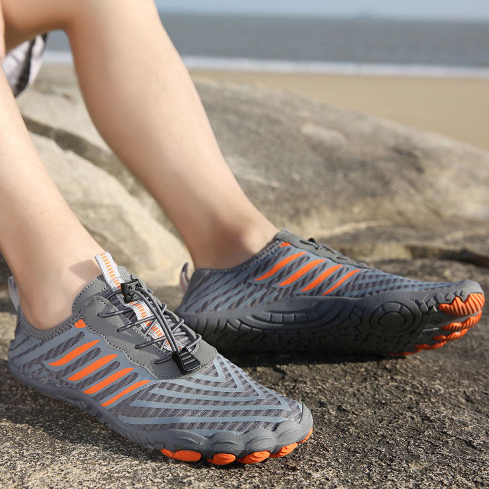 1 Pair of Unisex Water Shoes