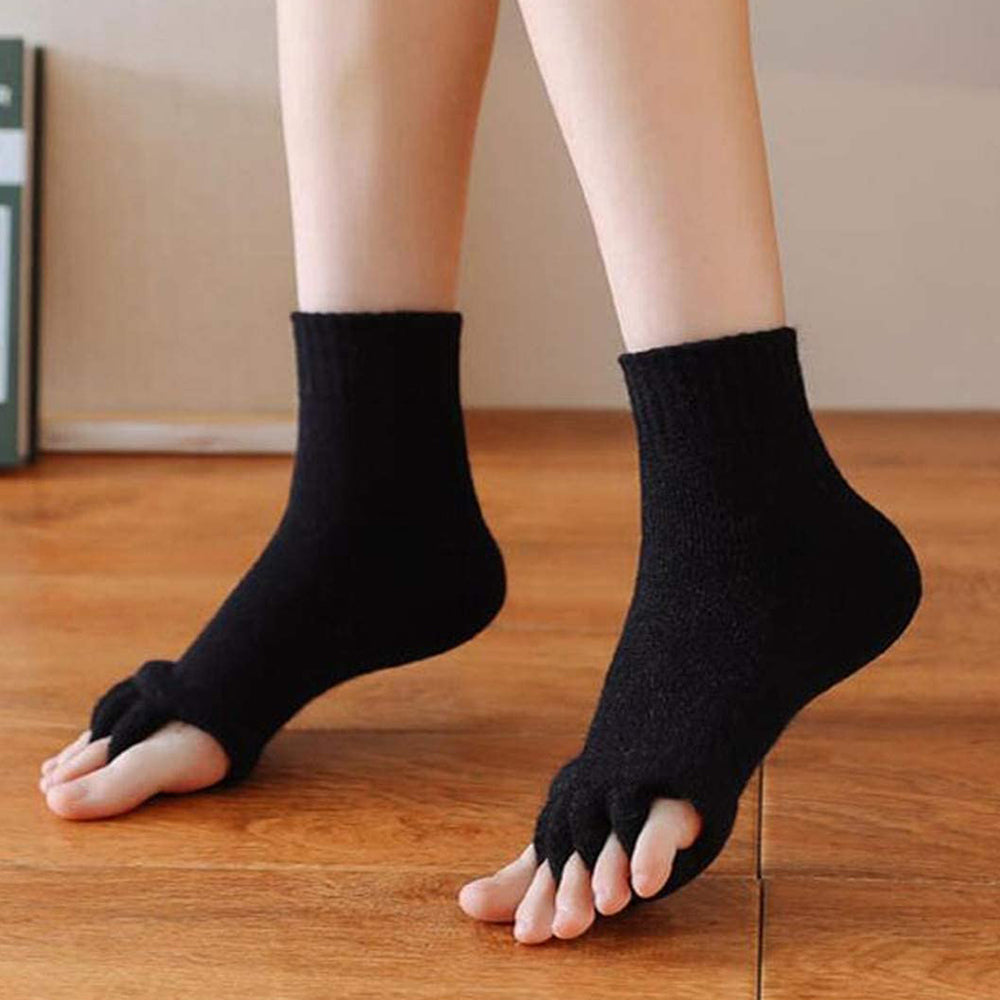 2 Pairs Ble Toe Foot Alignment Socks-Black & Red