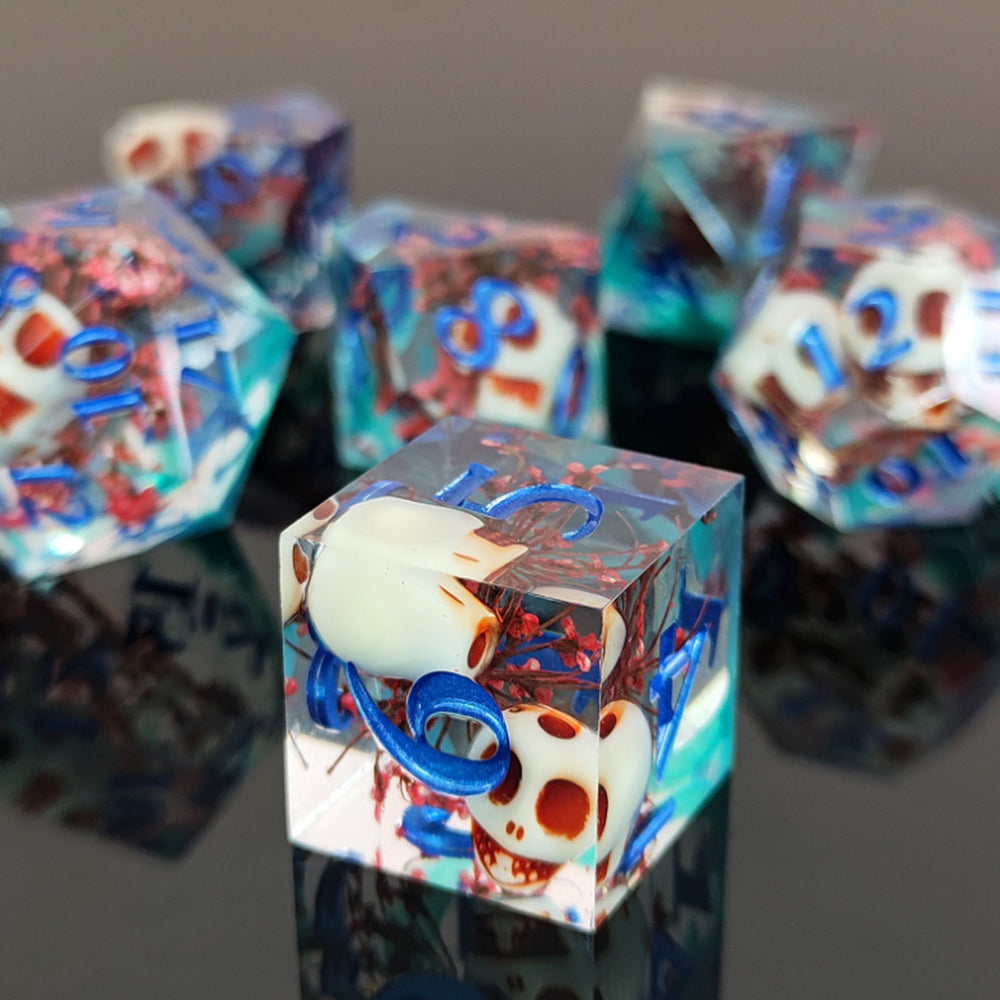Enchanted Starlight 7 Dice Precision Edged Set for RPG DND Tabletop Game