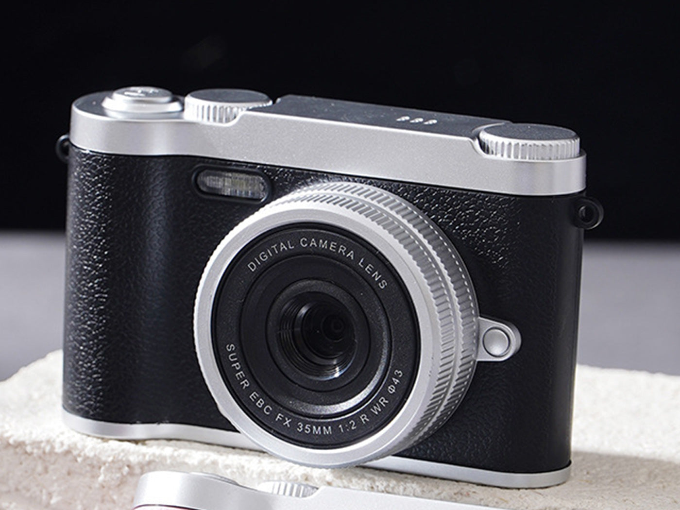 Dual Lens 4K Digital Camera 50MP Compact Vlogging Camera with 512GB Card