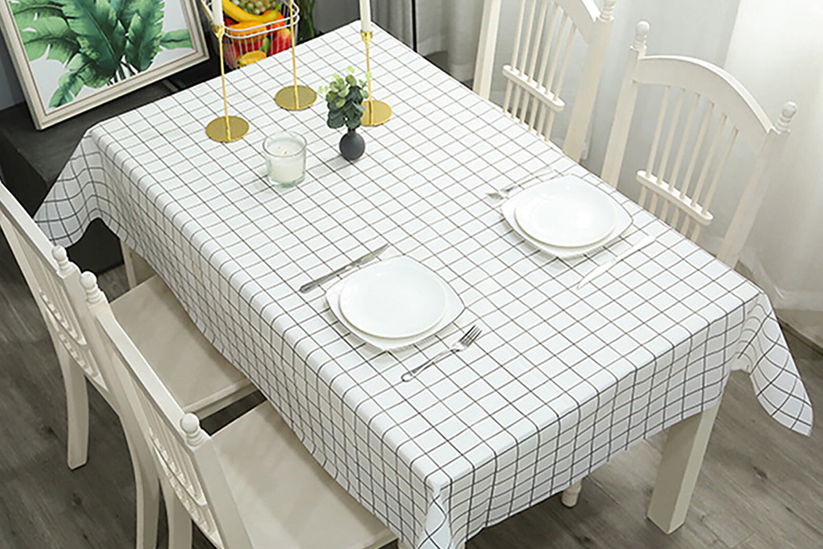2-Pack PVC Tablecloth Waterproof Oilproof Checkered Pattern