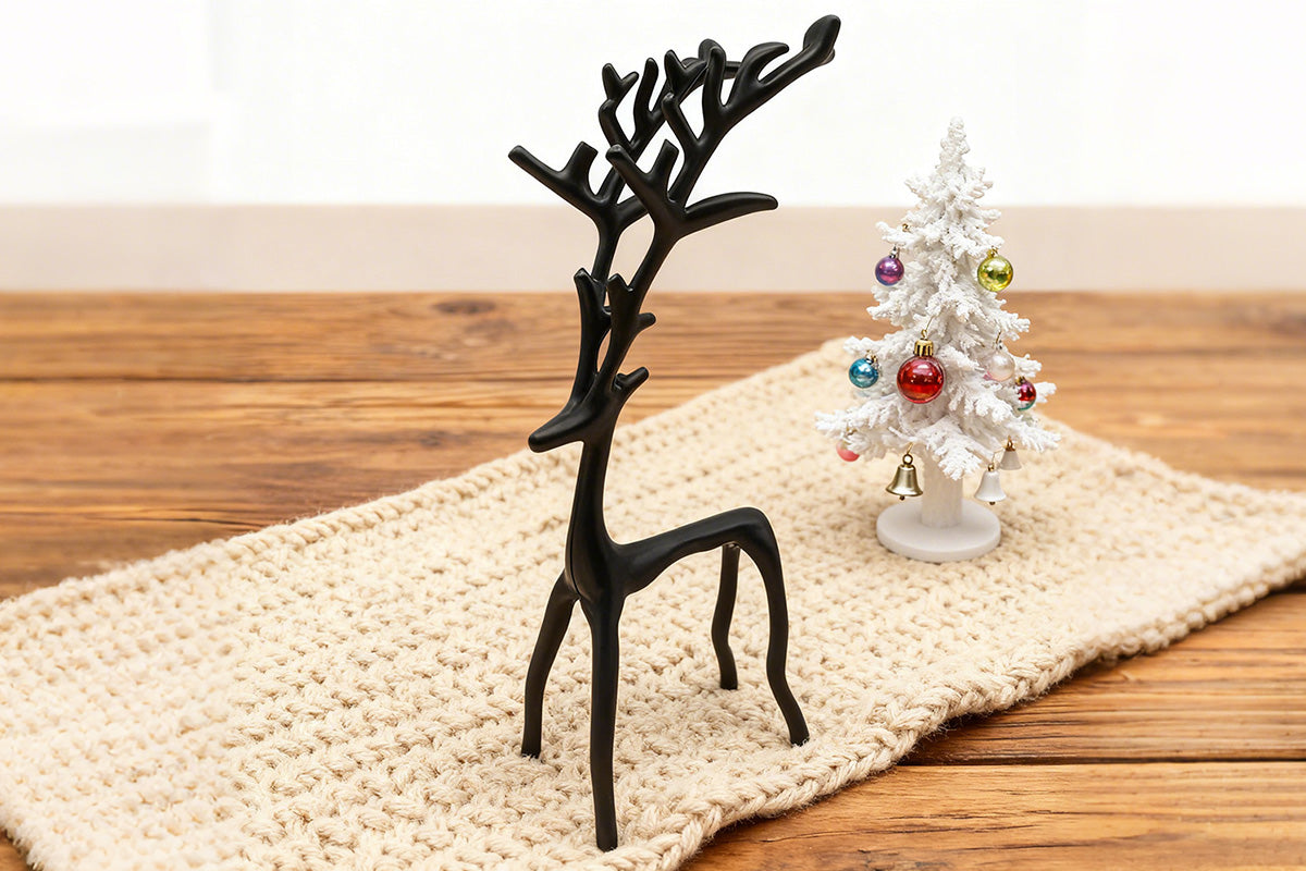 Christmas Reindeer Figurines Centerpieces Reindeer Decor for Coffee Table Fireplace