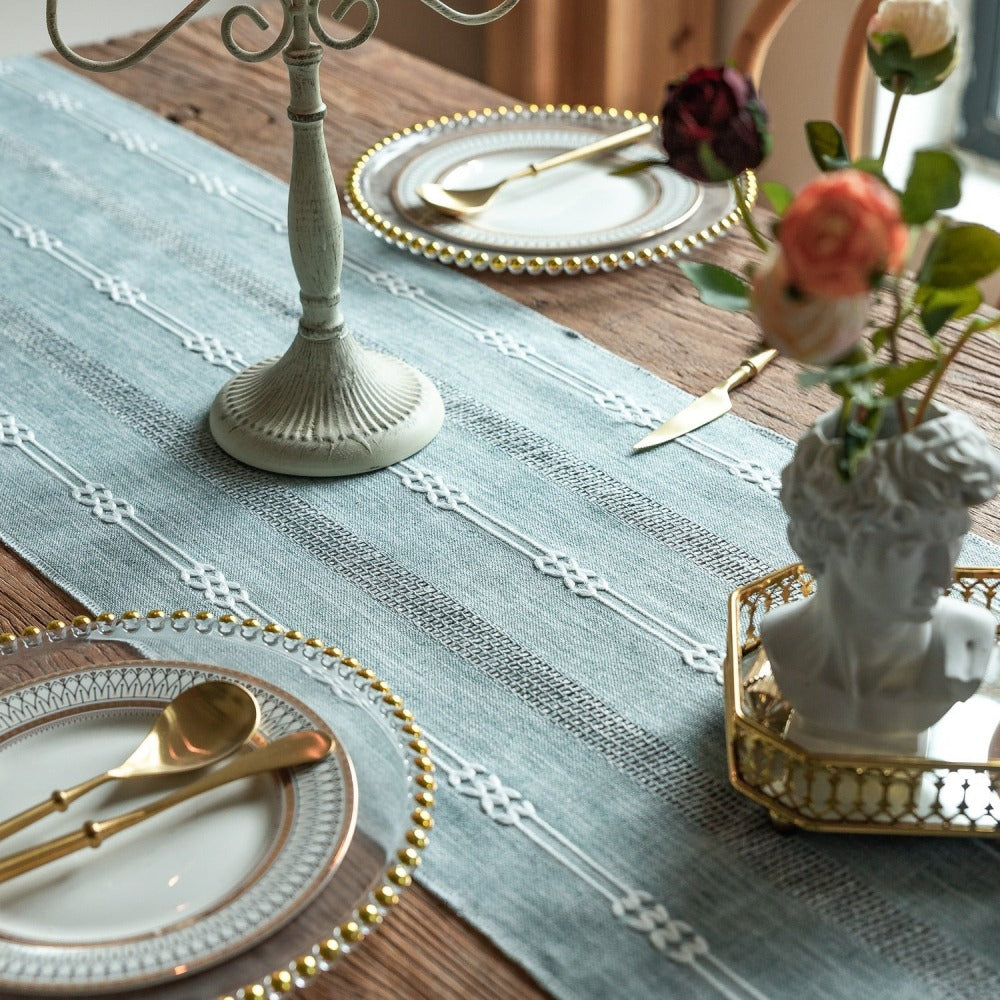 Vintage Farmhouse Woven Table Runner with Tassel for Dining Room Kitchen Reading Dresser