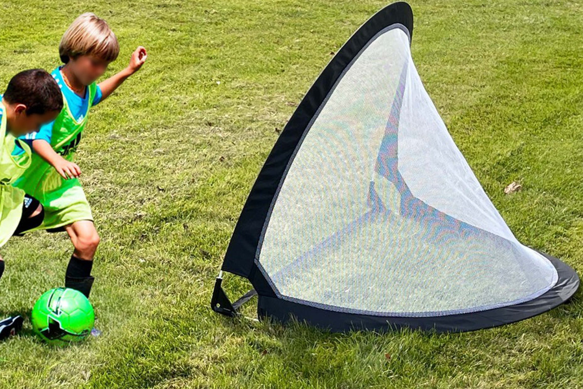 Portable Pop Up Soccer Goal Set with 3 Ground Pegs and Storage Bag