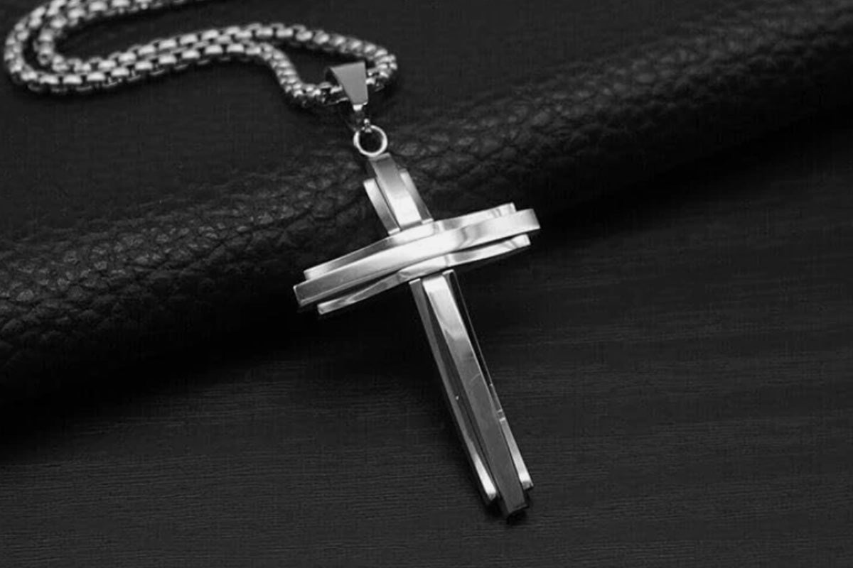 Crucifix Pendant Necklace Titanium Steel Unisex Chain
