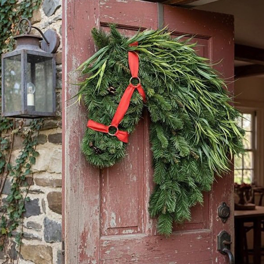 Artificial Horse Head Shaped Christmas Wreath for Door and Wall Decor