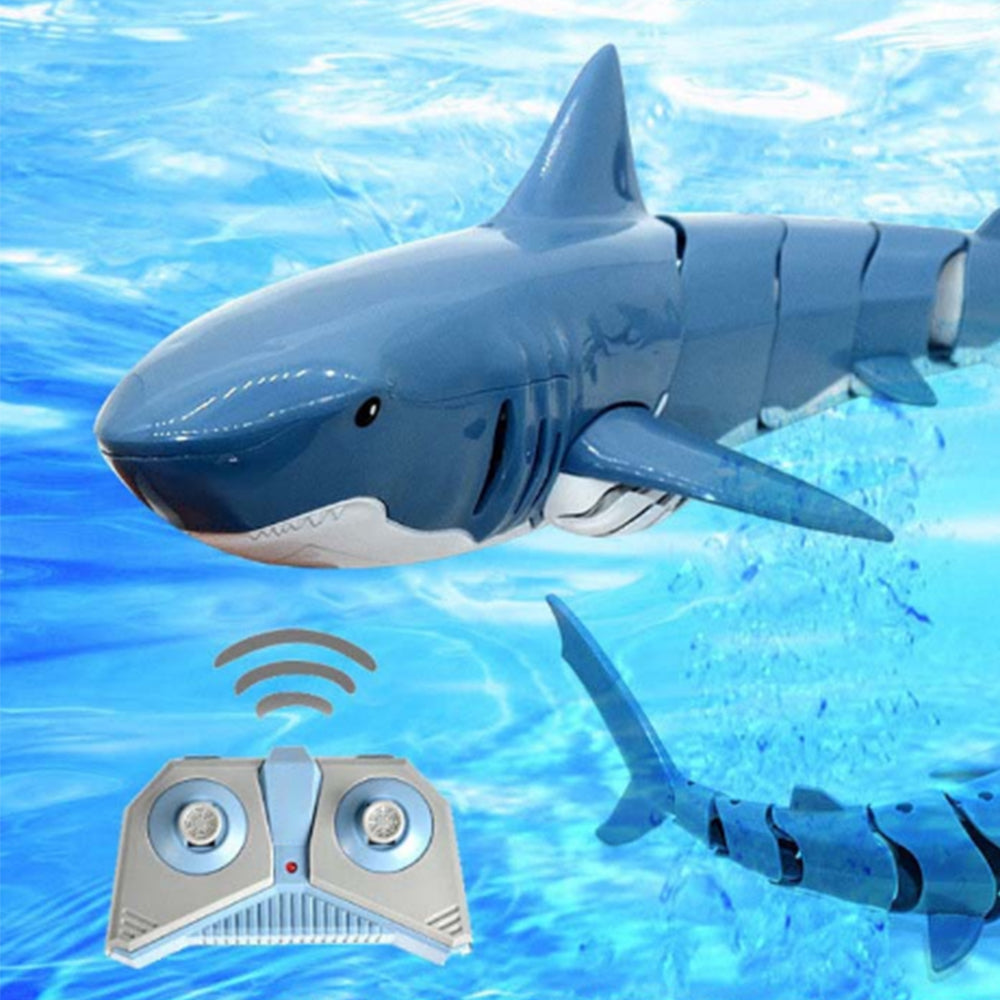 2.4G Remote Control 1:18 Scale High Simulation Shark Boat Toy for Pool Bathroom