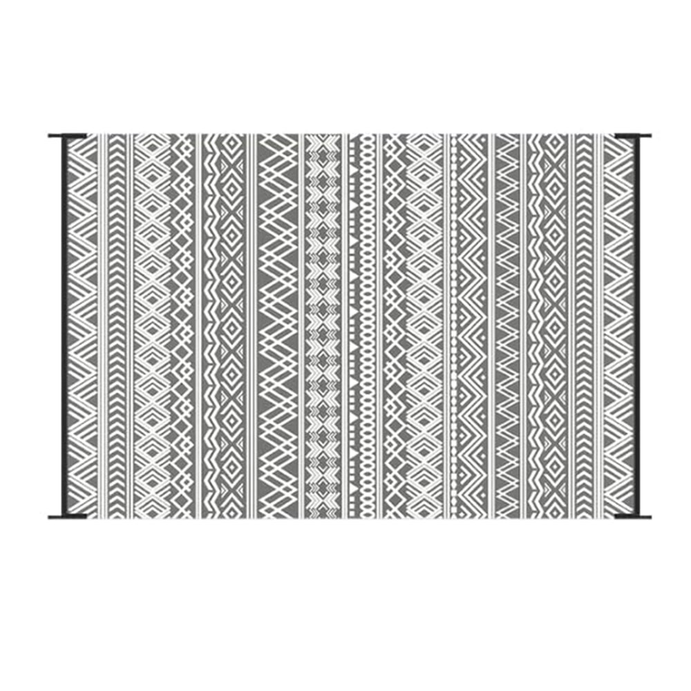 Geometric Striped Pattern Rug