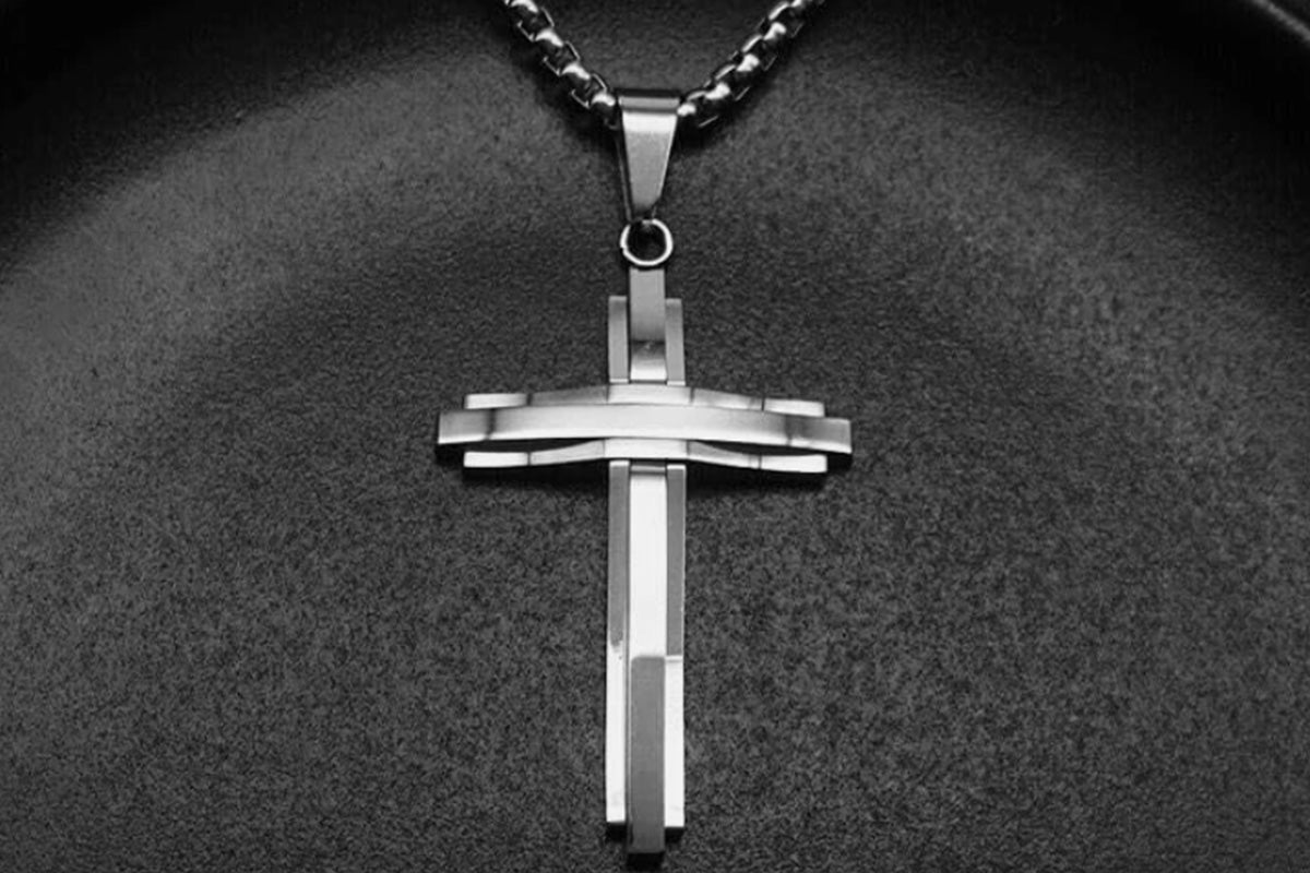 Crucifix Pendant Necklace Titanium Steel Unisex Chain