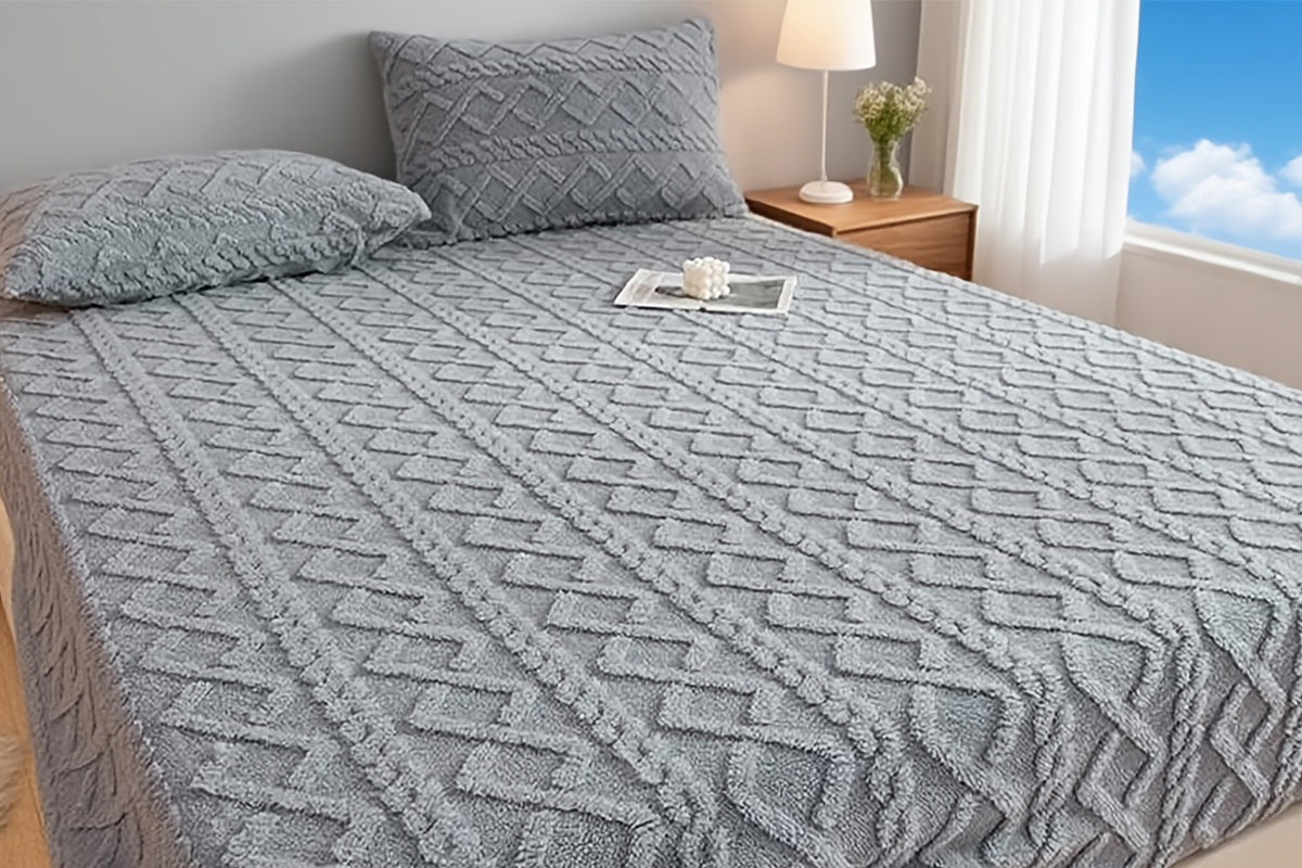 Fleece Textured Bed Fitted Sheet Plush Jacquard Warm Fitted Sheet Elastic Deep Pocket Mattress Cover