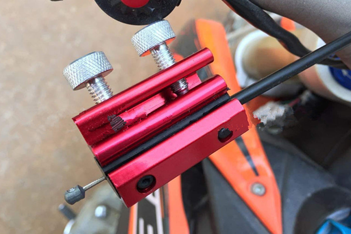 Dual Head Motorcycle Cable Lubricator Tool with Oil Clamp