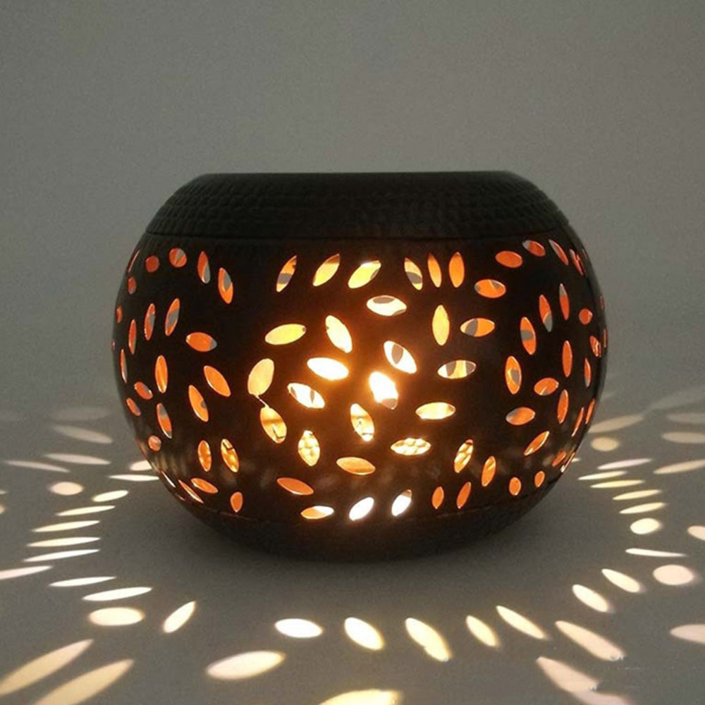 2Pcs Hollowed Shadow Outdoor Solar Lamp