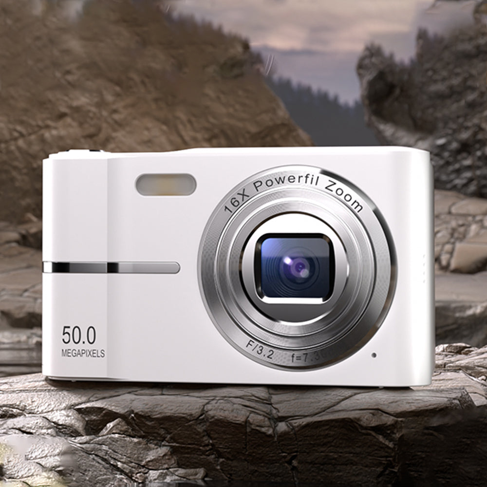 4K Screen Video Digital Camera with 32GB Memory Card