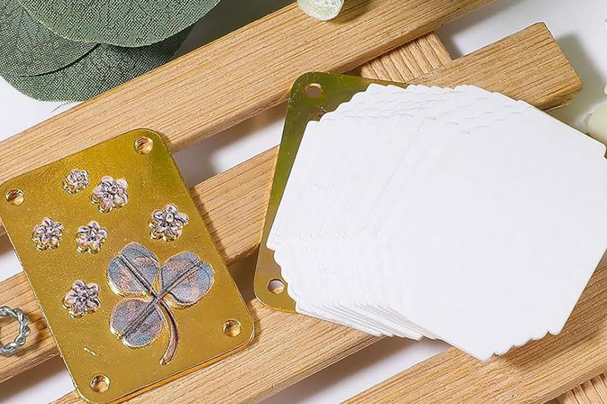 2Pcs Mini Flower Press Portable DIY Plant Dry Flower Pressing Machine with 20 Paper Sheets