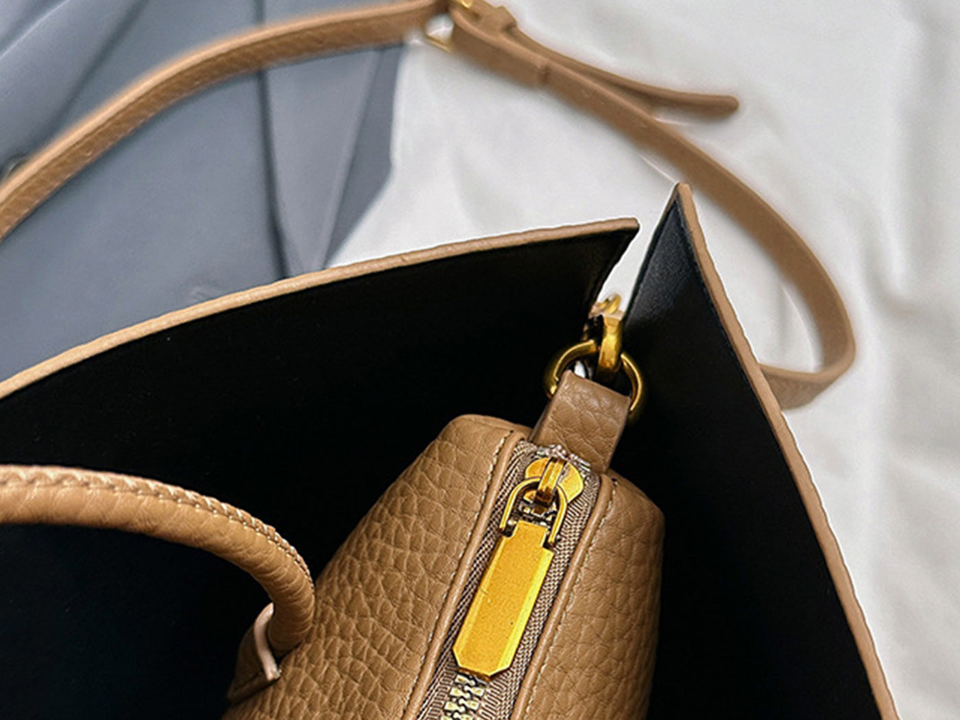 Christmas Gift Women's Elegant Handbag Crossbody Bag Casual Trendy Daily Commuting Bag