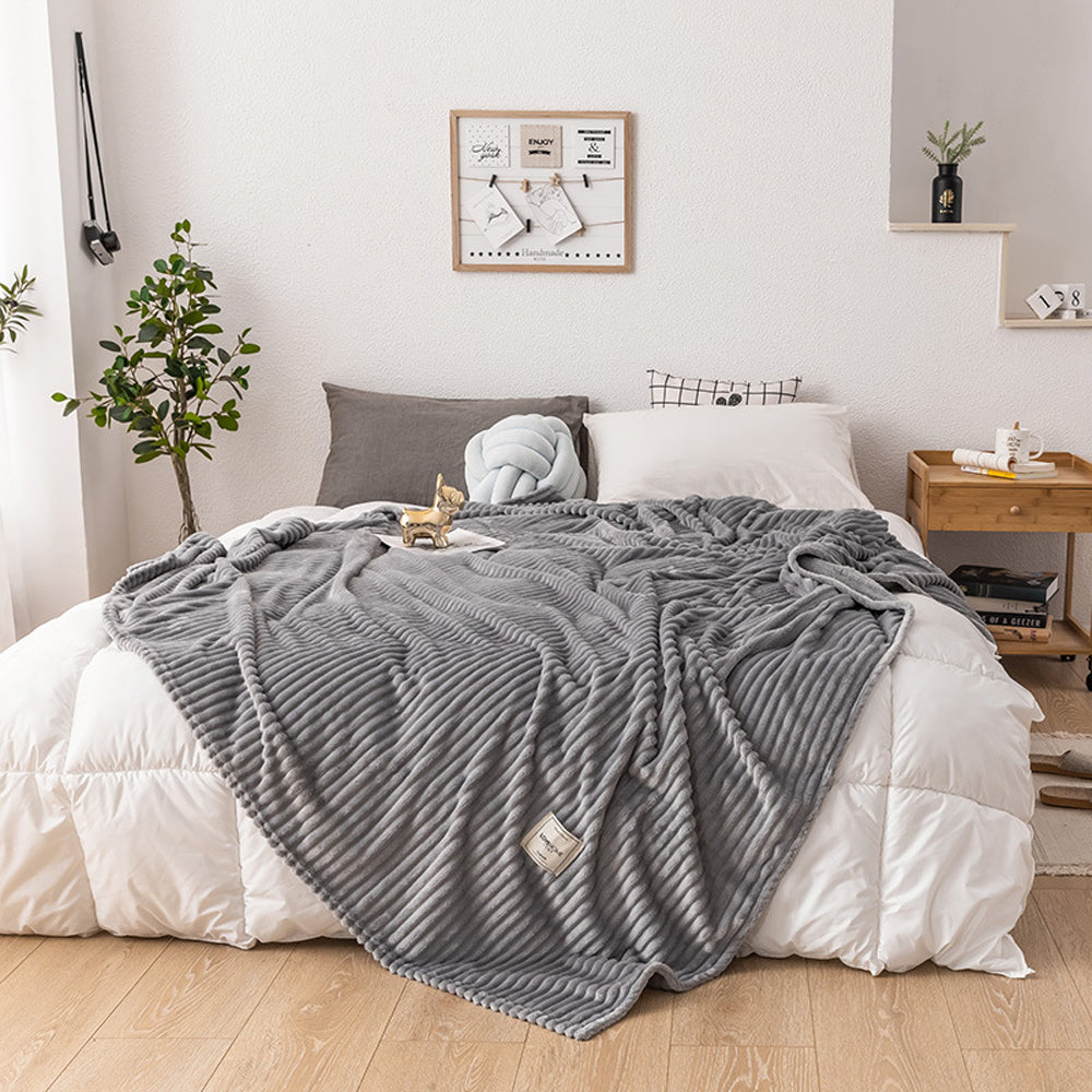 Solid Soft Flannel Plush Throw Sofa Bedding Blanket