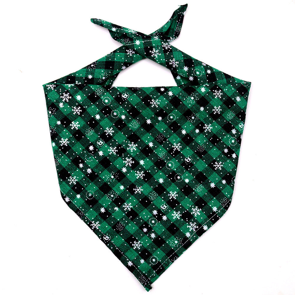 Snowflakes Christmas Dog Bandana Buffalo Plaid Pet Scarf Dog Triangle Bandana