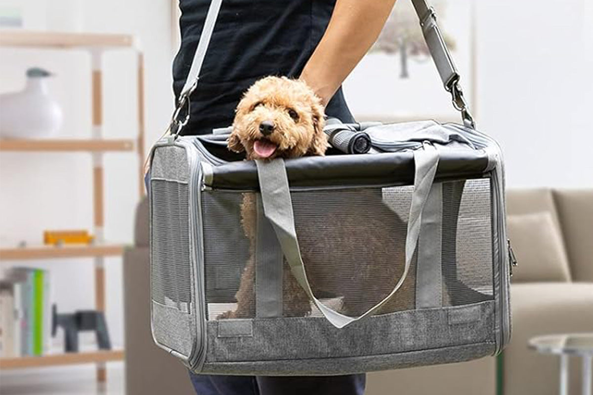 Pet Carrier for Large Cats Washable Dog Carrier Privacy Protection for Travel