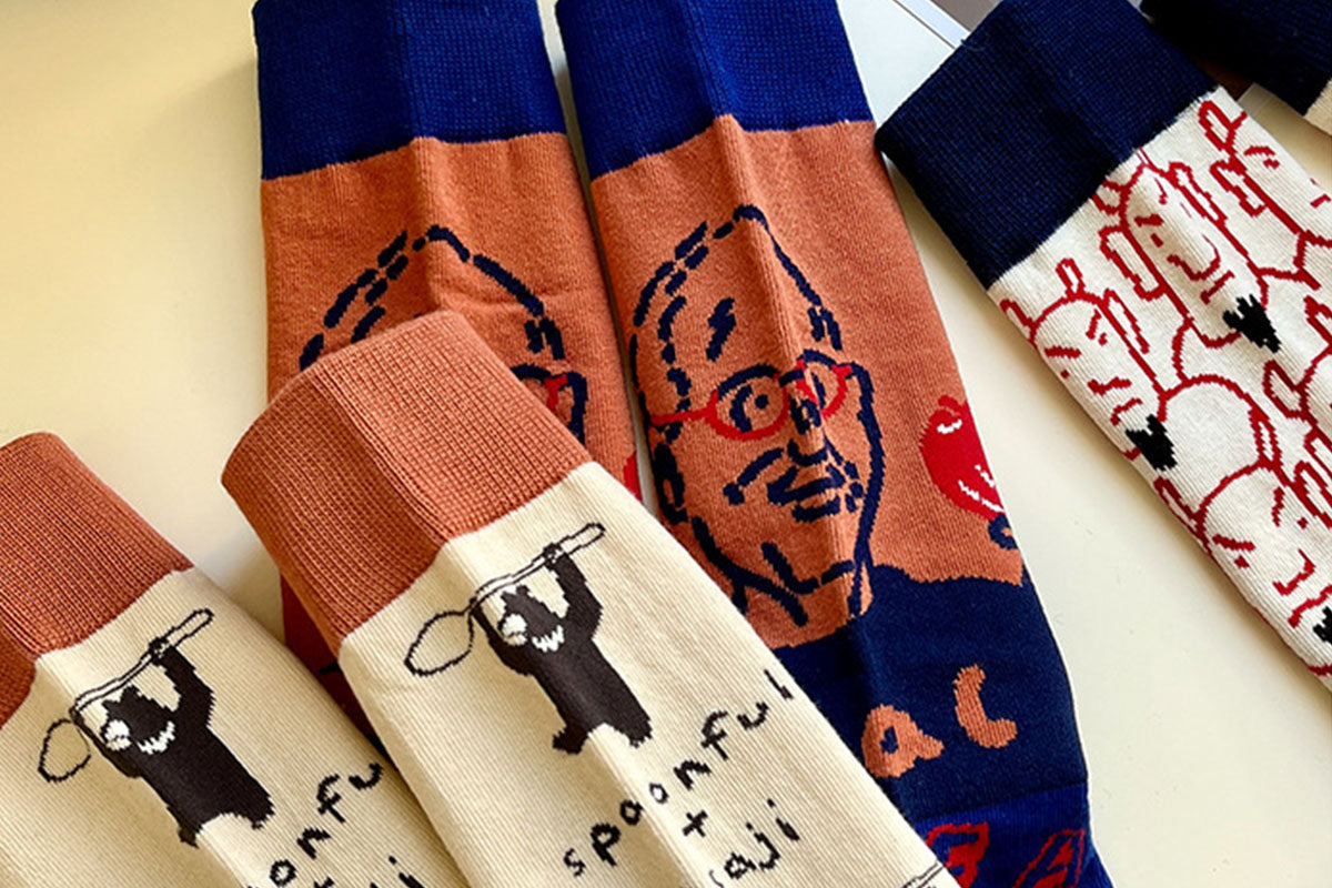 4 Pairs Women Novelty Crew Socks