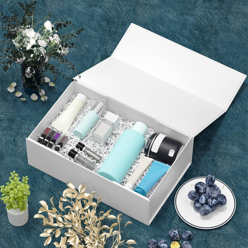 Easy Attached Foldable Cardboard Gift Box for Holiday Packaging-White