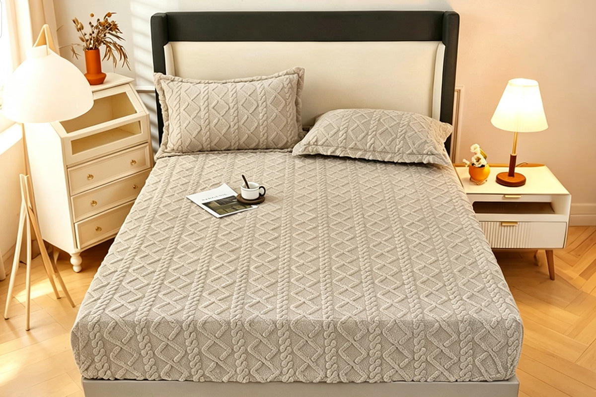 Fleece Textured Bed Fitted Sheet Plush Jacquard Warm Fitted Sheet Elastic Deep Pocket Mattress Cover