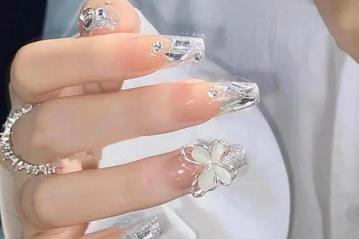 22-Piece Reusable Press-On Nail Set with Floral Design for Easy Manicure