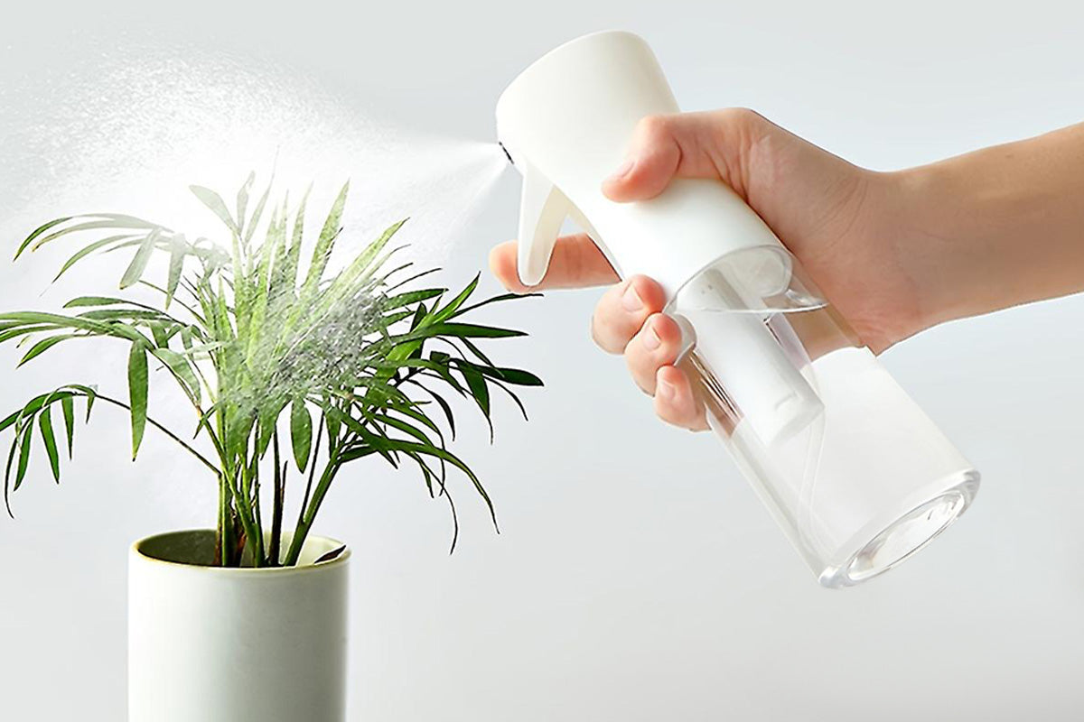 High-Pressure Continuous Mist Spray Bottle for Hair Plants Cleaning & Pets