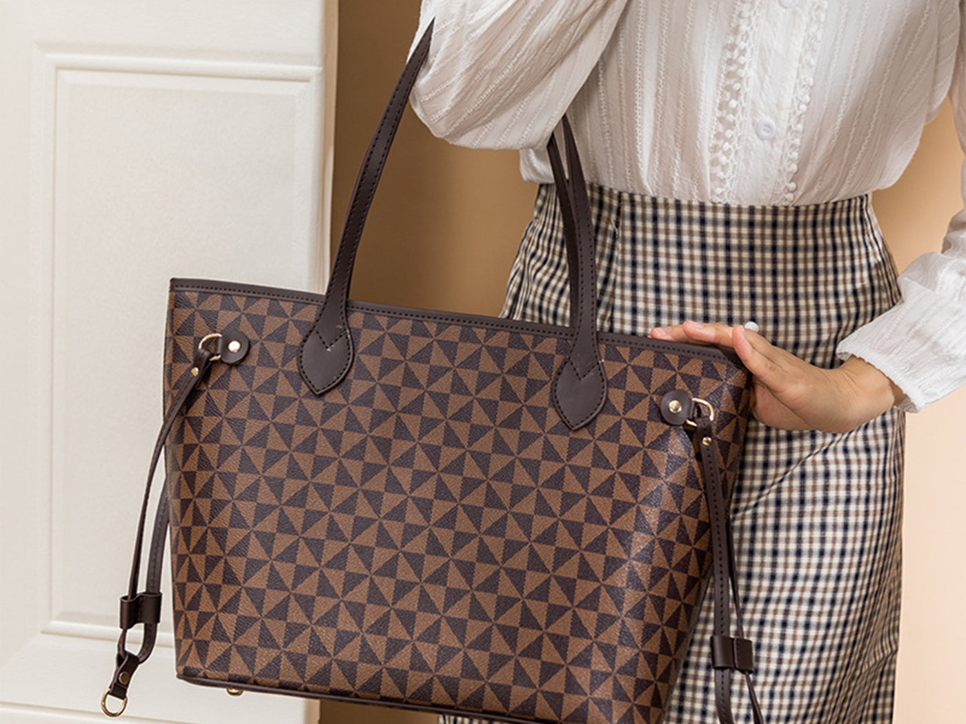 Women's Large Travel Tote Bag with Wallet