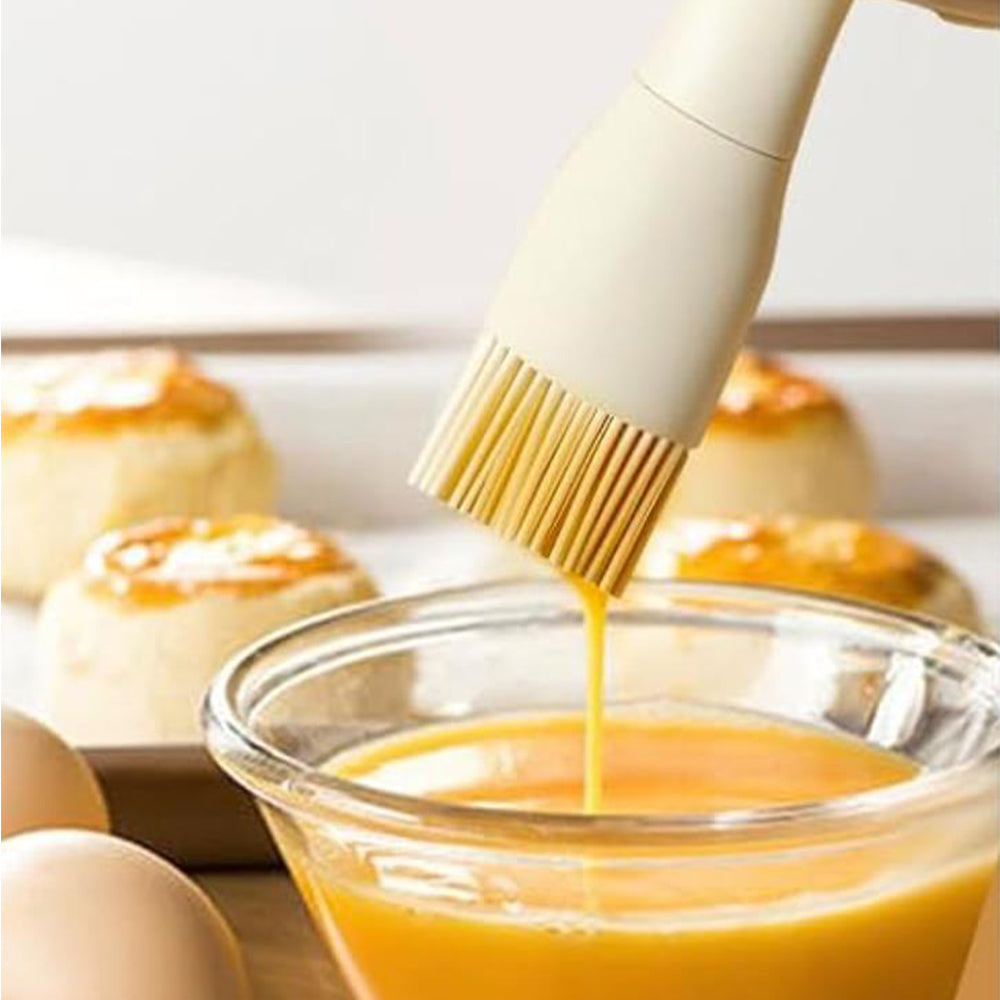 2Pcs Oil Dispenser Bottle with Heat Resistant Brush for Kitchen BBQ Baking Cooking
