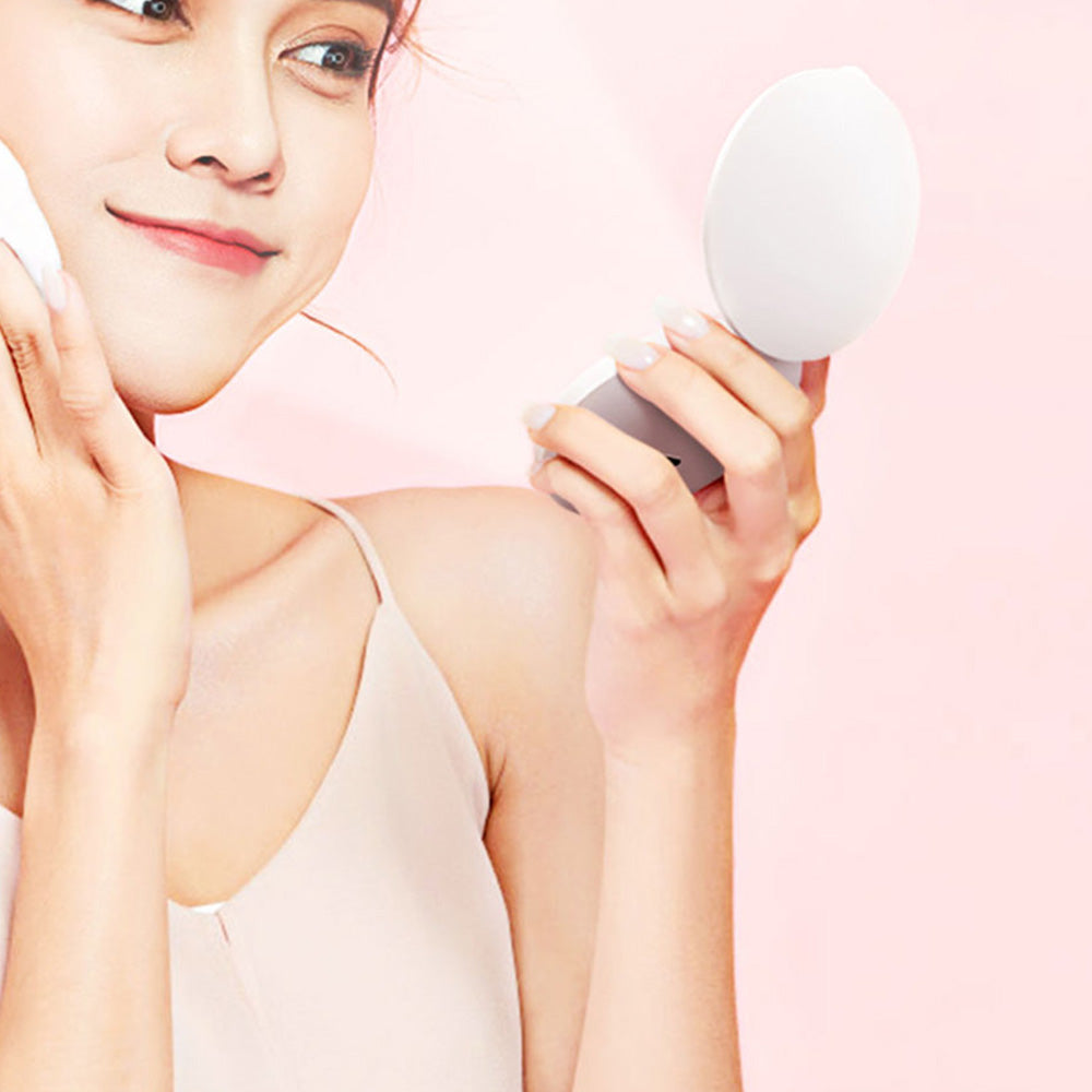 Mini Mirror With Lights Magnification LED Compact Mirror Travel Mirror For Pocket