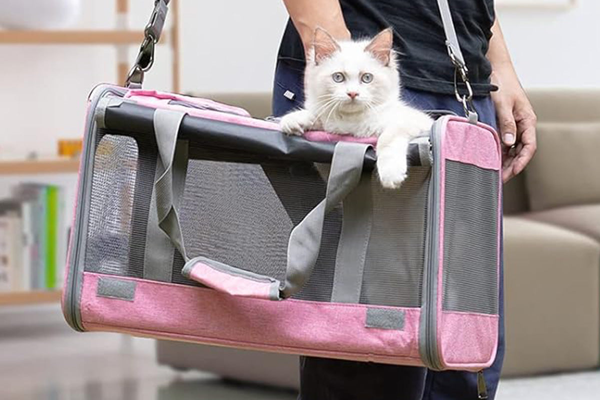 Pet Carrier for Large Cats Washable Dog Carrier Privacy Protection for Travel