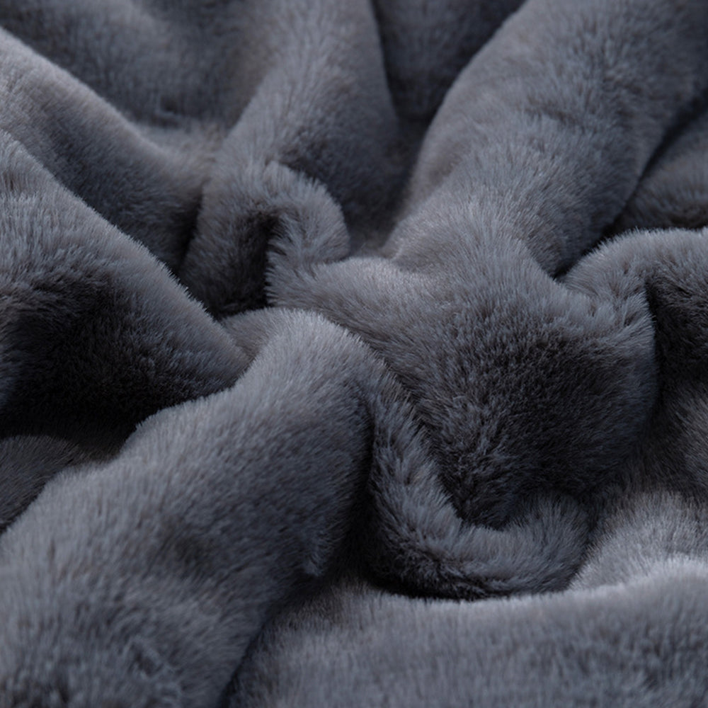 Double-sided Fuzzy Blanket