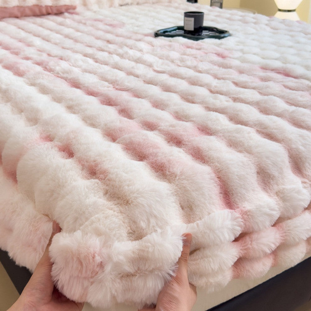 Faux Fur Fitted Sheet with Pillowcases-Pink