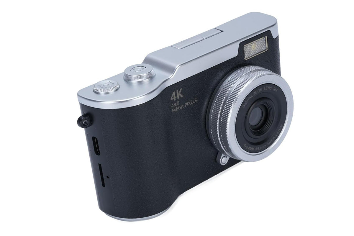 HD 1080P Flip Screen Retro Digital Camera with 2.4 inch Display