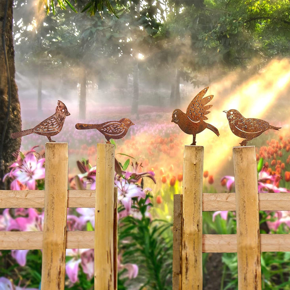 8Pcs Rusty Metal Birds Fence Garden Stake