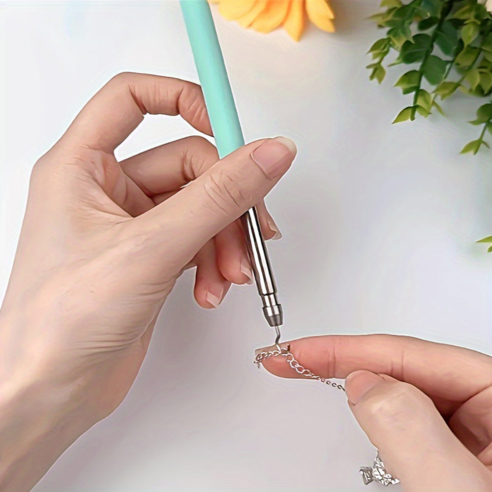 2Pcs Bracelet Helper Tool Quick Fastening Helpers Tool Hook for Bracelet Wearing