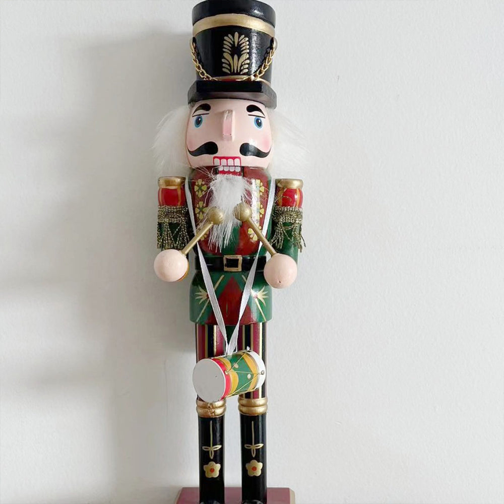 Wooden Christmas Nutcracker Soldiers