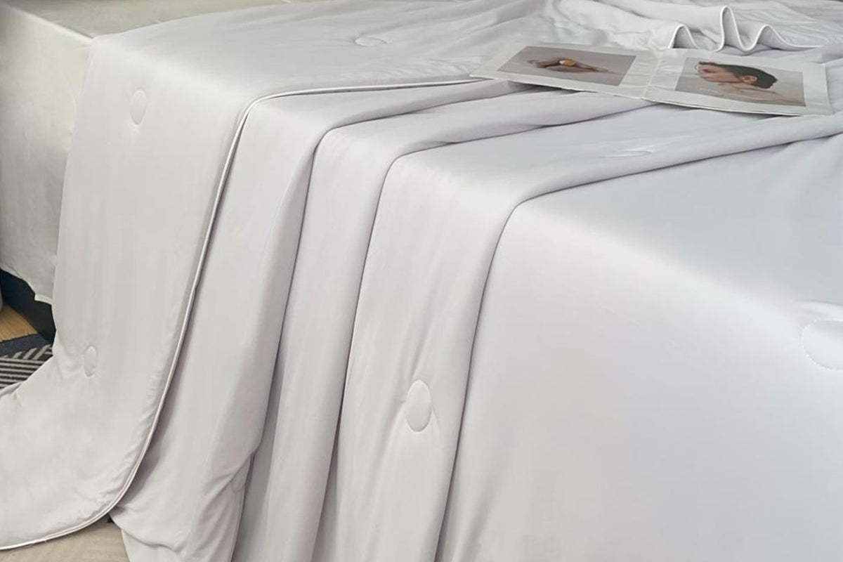 Summer Nylon Cooling Blanket Breathable Cool Feel Blanket for Hot Sleepers