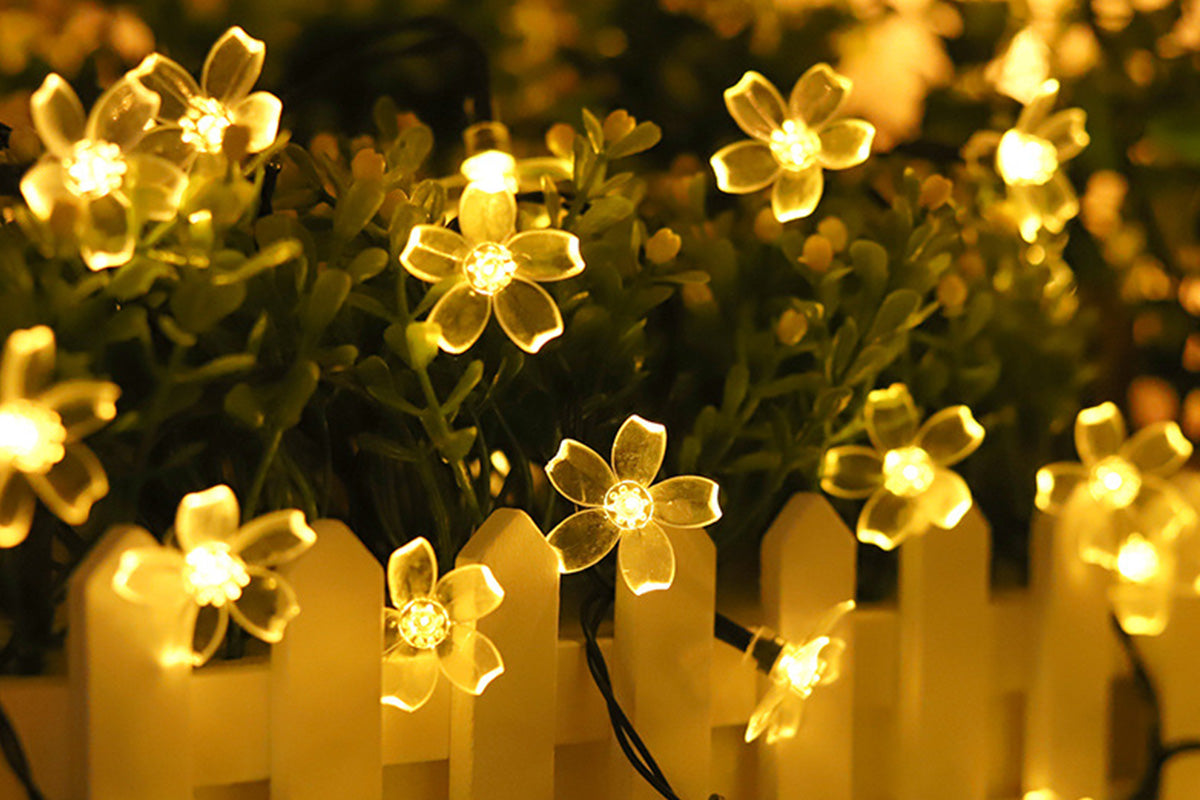Outdoor Solar String Flower Lights Fairy Lights for Garden and Christmas Decoration