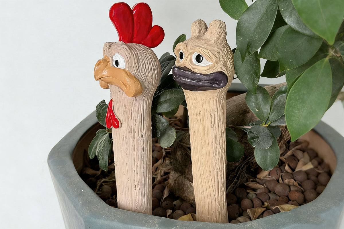 2pcs Funny Garden Statue Yard Art Stake Outdoor Lawn Ornament Decoration